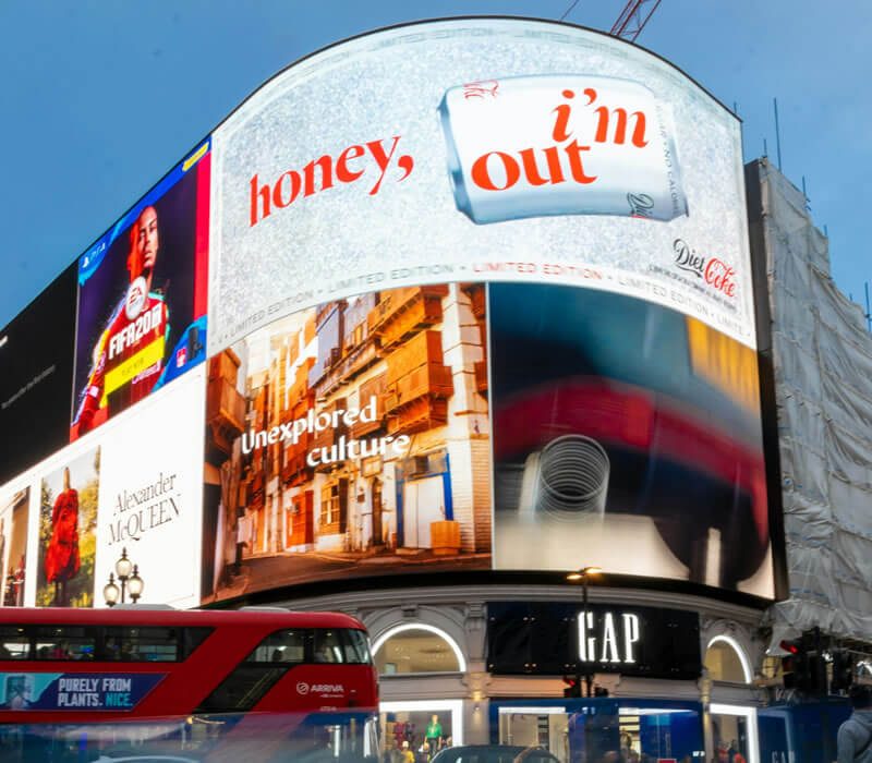 london-piccadilly-circus-2